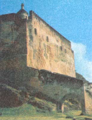 Форт Иисуса в Момбасе.
