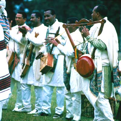 Мужской коллектив «Мэскаль».  Эфиопия.