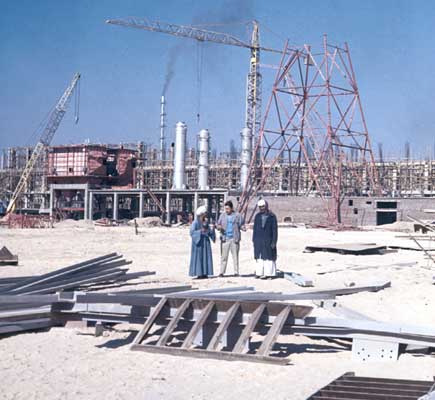 Строительство алюминиевого комплекса в Наг-хаммади.