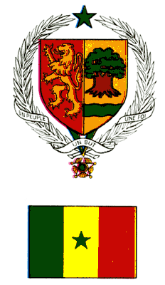 Государственные герб и флаг Сенегала.